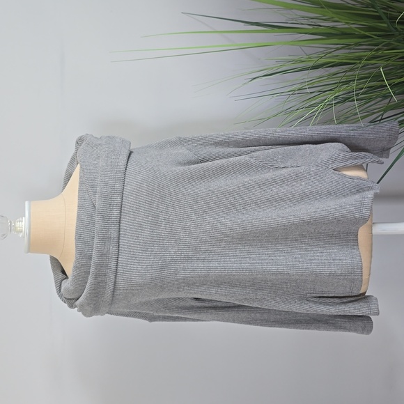 Shore Off The Shoulder Sweater in Gray - Picture 1 of 8